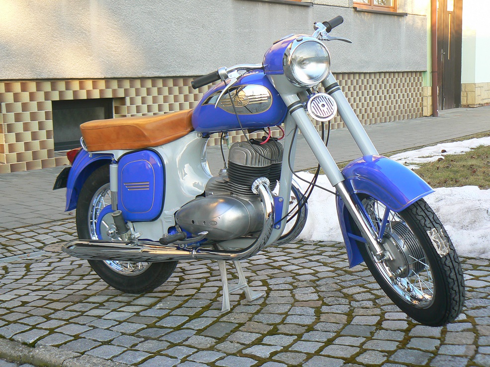 P1060037